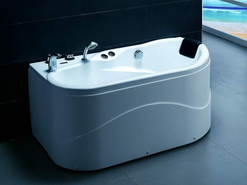 Ванна с гидромассажем Sunrans SR5D017 (рис.1)